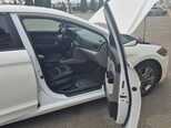 Hyundai Elantra-5