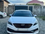 Hyundai Sonata-1
