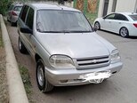 Chevrolet Niva-1