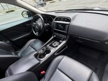 Jaguar F-Pace-9