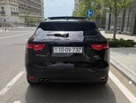 Jaguar F-Pace-2