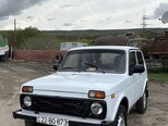 LADA (VAZ) Niva-8