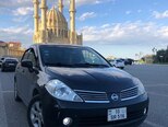 Nissan Tiida-21