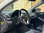 Hyundai Accent-13