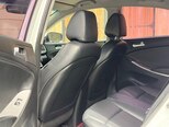 Hyundai Accent-7