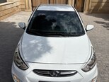 Hyundai Accent-12