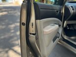 Toyota Prius-5
