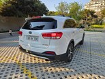 Kia Sorento-8