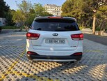 Kia Sorento-7