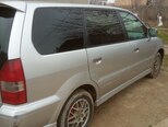Mitsubishi Chariot-6