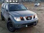 Nissan Pathfinder-3