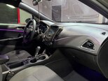 Chevrolet Cruze-12