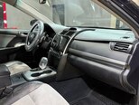 Toyota Camry-15