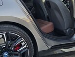 BMW i5-8