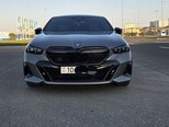 BMW i5-1