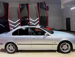 BMW 528-5
