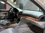 BMW 528-15