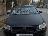 Volkswagen Passat-1