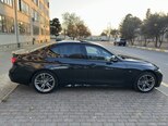 BMW 320d-8