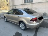 Volkswagen Polo-3