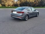 Hyundai Elantra-4