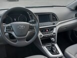 Hyundai Elantra-10