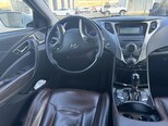 Hyundai Azera-10