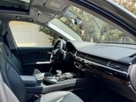 Audi Q7-8