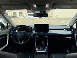 Toyota RAV4-12