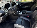Toyota RAV4-13