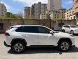 Toyota RAV4-6