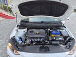 Hyundai Elantra-10