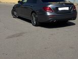Mercedes E 300 4MATIC-3