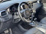 Kia Sorento-8