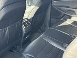 Kia Sorento-12