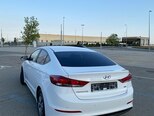 Hyundai Avante-5