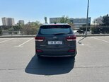 Kia Sorento-4