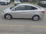 Hyundai Accent-5