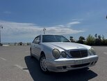 Mercedes E 240-5