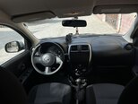 Nissan March-8