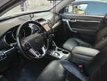 Kia Sorento-4