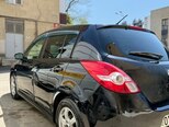 Nissan Tiida-15