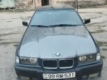 BMW 320-1
