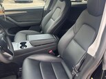 Tesla Model Y-9