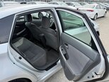 Toyota Prius-15