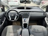 Toyota Prius-8