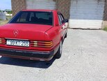 Mercedes 190-5