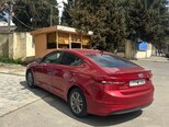Hyundai Elantra-2