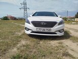 Hyundai Sonata-2