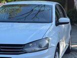 Volkswagen Polo-2